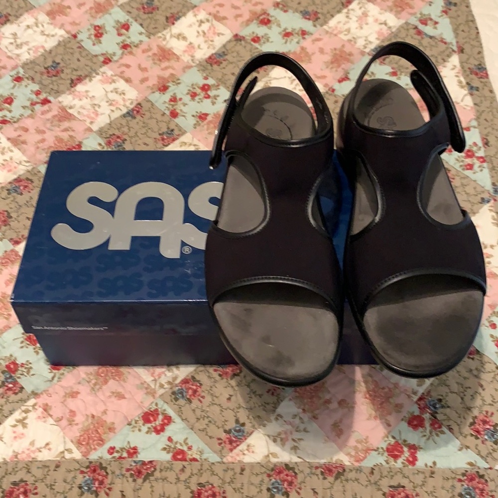 SAS Harmony Black Sandals 9-1/2 N